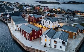 Henningsvaer Bryggehotell - By Classic Norway Hotels